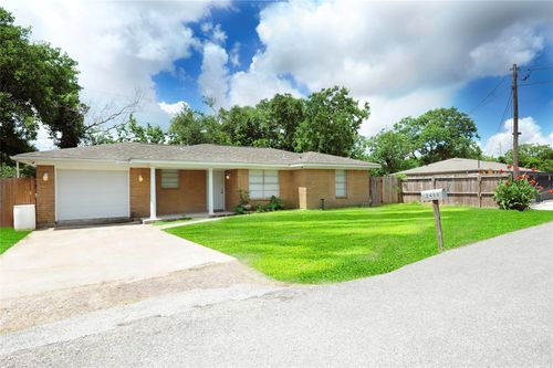 2400 Short St, Baytown, TX, 77521-1245 | Card Image