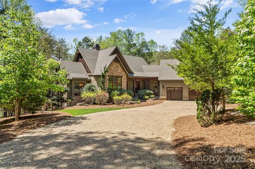 92 Gobblers Neck Dr, Nebo, NC, 28761-0297 | Card Image