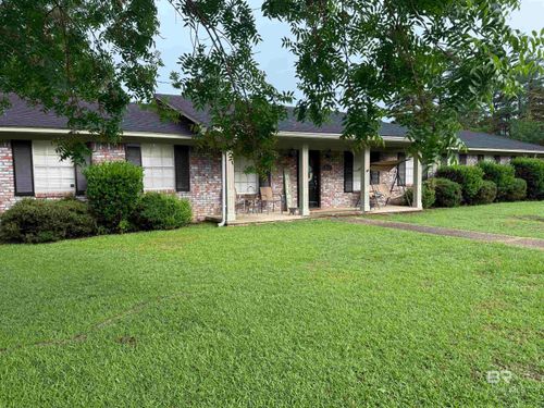 2103 Wildwood Dr, Brewton, AL, 36426-2939 | Card Image