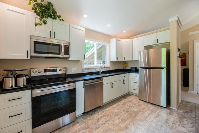 4 - 14 Vaughn Farm Rd, Condo with 3 bedrooms, 4 bathrooms and null parking in Manchestr Ctr VT | Image 5