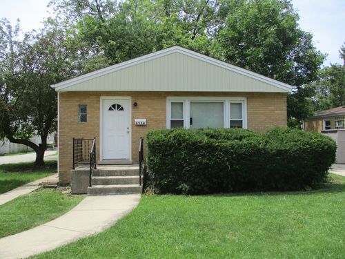 4334 Raymond Avenue, Brookfield, IL, 60513 | Card Image