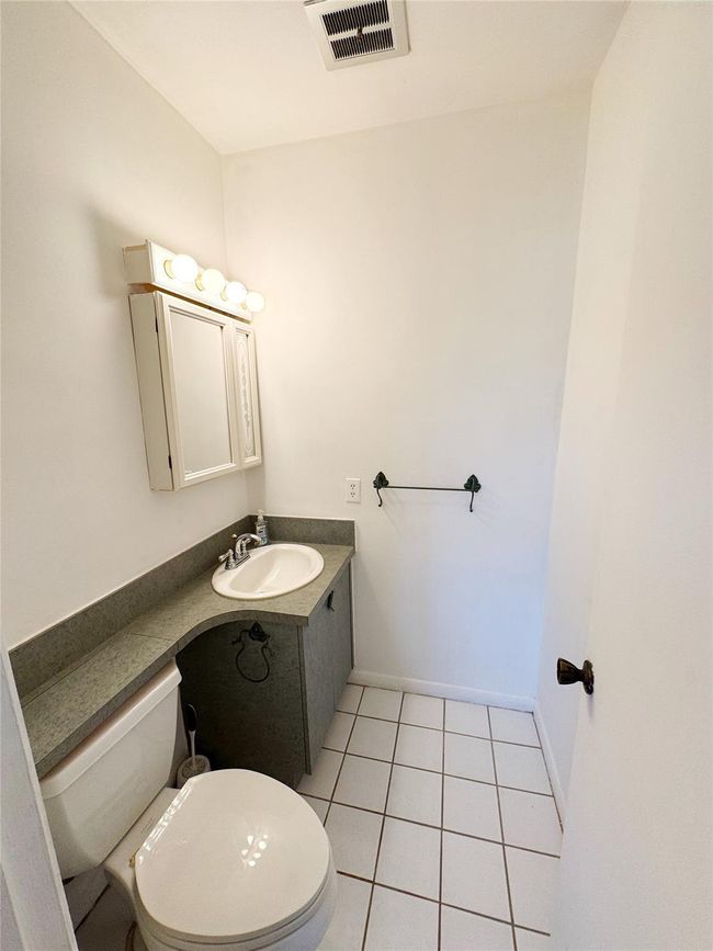 Half bathroom loctaed inside the master bedroom | Image 20