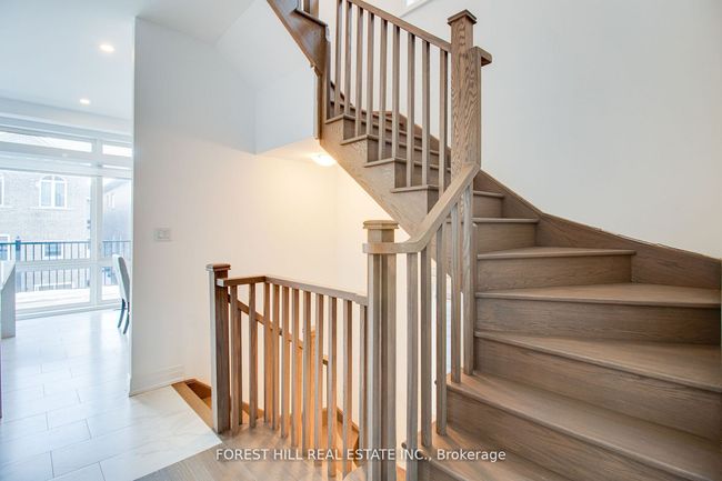 38 Chiara Rose Lane, House attached with 4 bedrooms, 5 bathrooms and 1 parking in Richmond Hill ON | Image 14