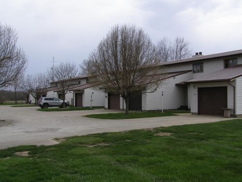 1415 S Shores, Sullivan, IL, 61951-6432 | Card Image