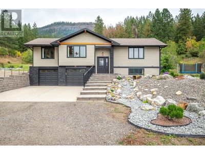 211 Enderby Grindrod Rd, House other with 4 bedrooms, 2 bathrooms and 12 parking in Enderby BC | Image 3