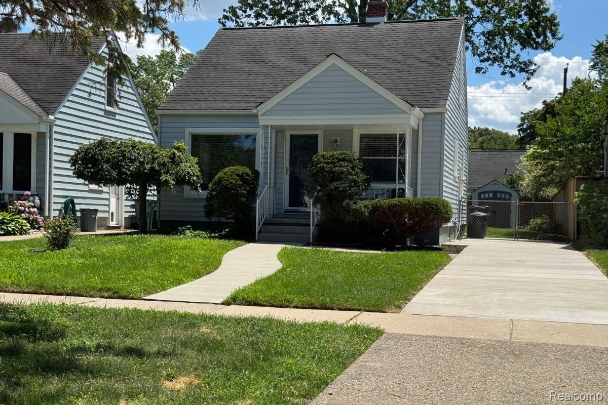Residential Lease in Royal Oak 2