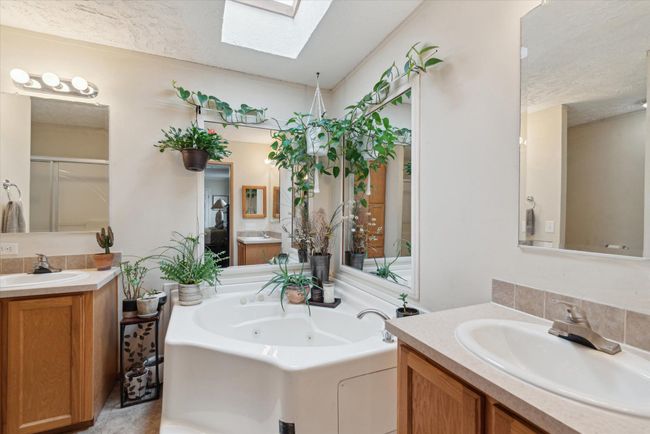 24922 N Hampton Dr, House other with 4 bedrooms, 3 bathrooms and null parking in Flat Rock MI | Image 31