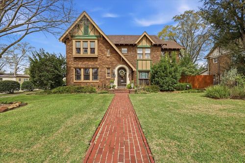 2320 South St, Beaumont, TX, 77702-2408 | Card Image