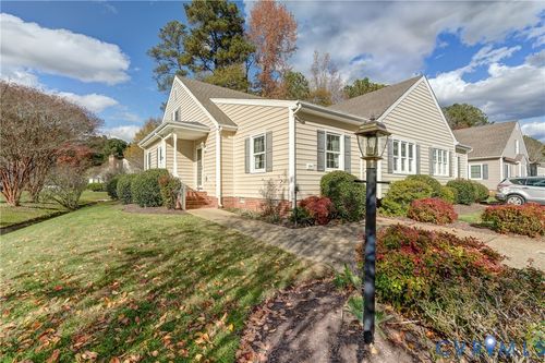 1104 Fort Hayes Dr, South Prince George, VA, 23805-9121 | Card Image