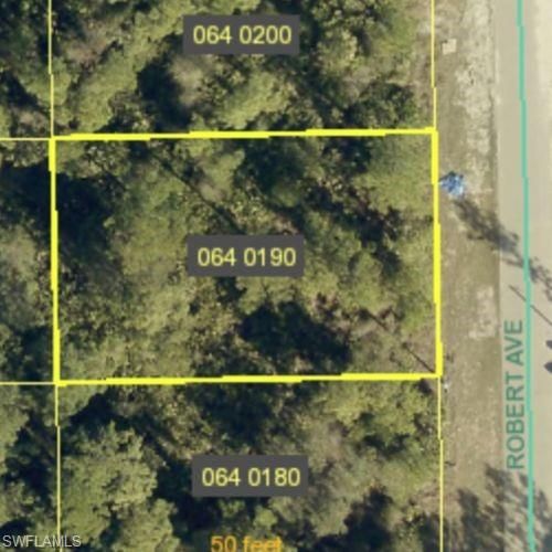 2011 Robert Ave, ALVA, FL, 33920 | Card Image