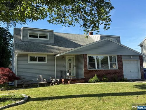 261 Greve Dr, New Milford, NJ, 07646-2313 | Card Image