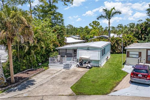 10839 Barred Owl Cir, ESTERO, FL, 33928-2412 | Card Image