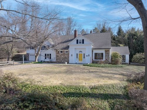 131 Post Kunhardt Rd, Bernardsville, NJ, 07924-1513 | Card Image