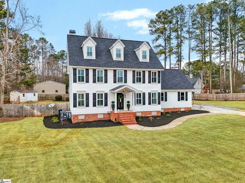 66 Cain Rd, Laurens, SC, 29360-8848 | Card Image