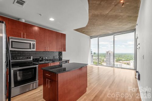 3111-210 N Church Street, Charlotte, NC, 28202 | Card Image