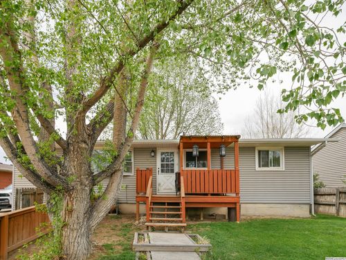434 S Grant St, Laramie, WY, 82070-6408 | Card Image