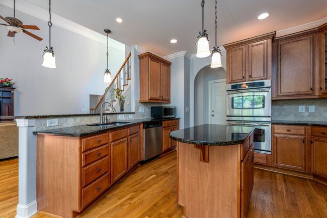 1564 Red Oak Ln, House other with 4 bedrooms, 3 bathrooms and 2 parking in Brentwood TN | Image 7