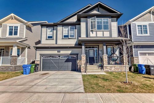 270 Carringham Road Nw, Home with 5 bedrooms, 3 bathrooms and 4 parking in Calgary AB | Card Image