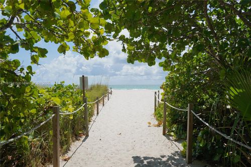 apt-417-5701 Collins Ave, Miami Beach, FL, 33140-2329 | Card Image