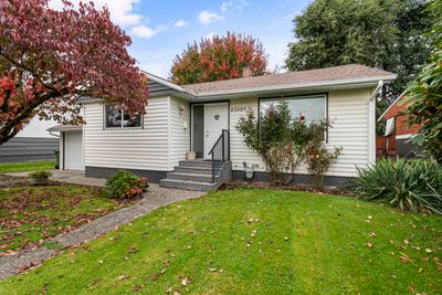 45489 Kipp Ave, House other with 2 bedrooms, 1 bathrooms and 2 parking in Chilliwack BC | Image 1