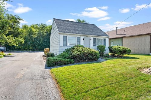 5363 Oberlin Ave, Lorain, OH, 44053-3437 | Card Image