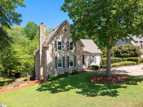 302 Golf View Ln, Greenville, SC, 29609-6915 | Card Image