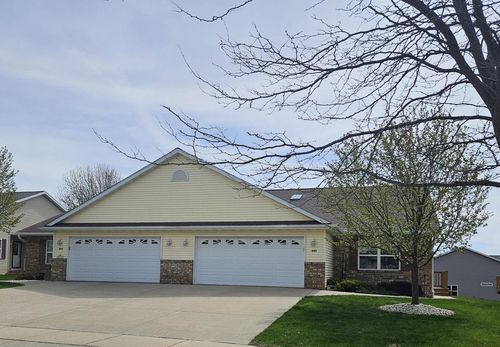 840 Chief Kewaskum Place, Kewaskum, WI, 53040 | Card Image