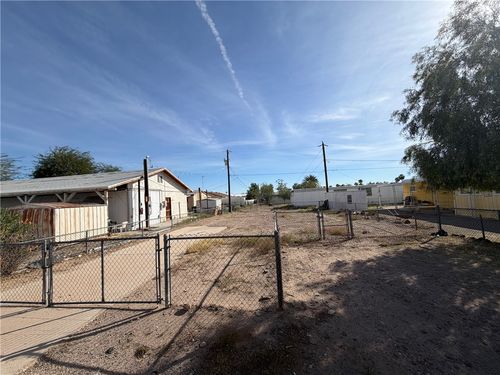 2098 Bermuda Drive, Bullhead City, AZ, 86442 | Card Image