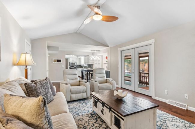 4124 E Maplewood Pl, House other with 4 bedrooms, 4 bathrooms and 4 parking in Centennial CO | Image 16