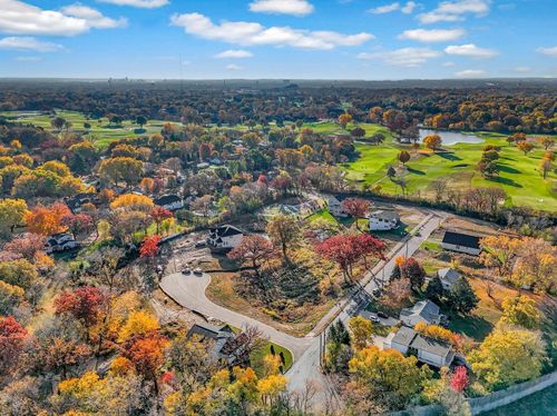 2380 Laurie Ct W, Roseville, MN, 55113 | Card Image