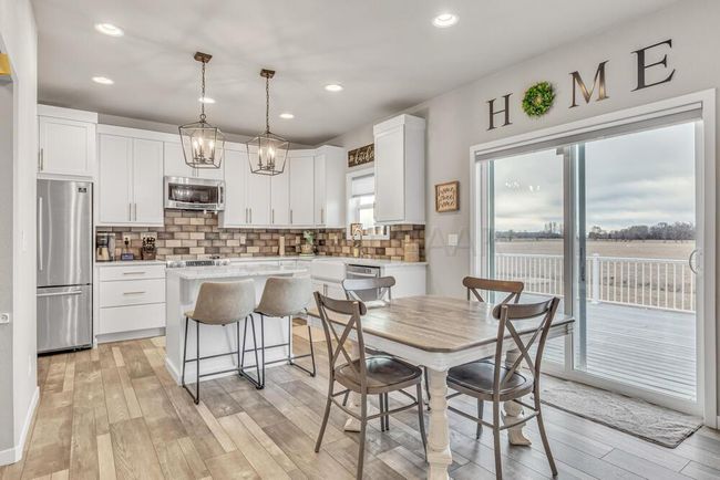 Dining/Kitchen | Image 9