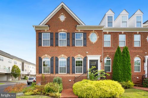 11927 Country Squire Way, CLARKSBURG, MD, 20871-3335 | Card Image