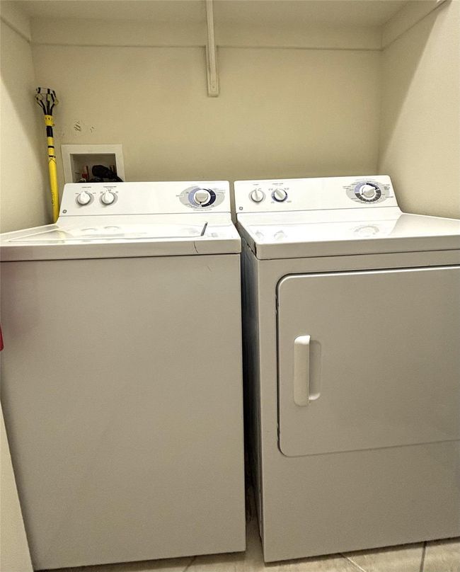 Laundry Room w/full size Washer & Dryer | Image 17