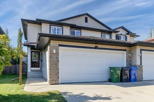24 Amlee Close, Red Deer, AB, T4R3G2 | Card Image