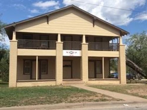 b-1942 State St, Abilene, TX, 79603-6042 | Card Image