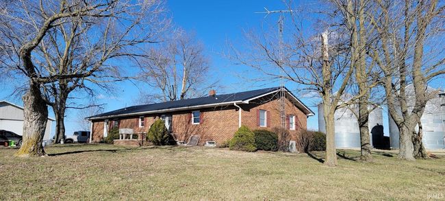 1715 S 1225 E, House other with 3 bedrooms, 2 bathrooms and null parking in Loogootee IN | Image 20