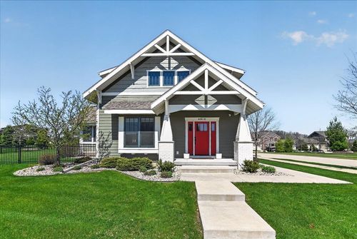 4912 St Annes Drive, Middleton, WI, 53597 | Card Image