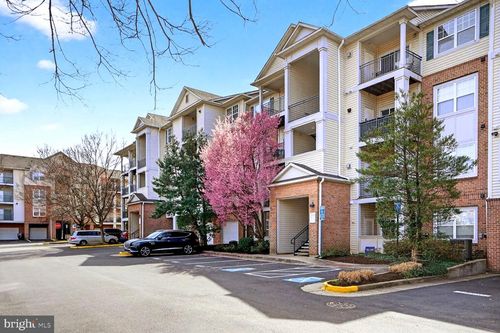 unit-301-12144 Garden Grove Cir, FAIRFAX, VA, 22030-9015 | Card Image