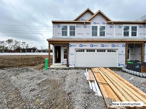 5084 Shepherds Gln, Willoughby, OH, 44094-3385 | Card Image