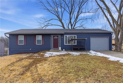 8435 Tauromee Ave, Kansas City, KS, 66112-1836 | Card Image