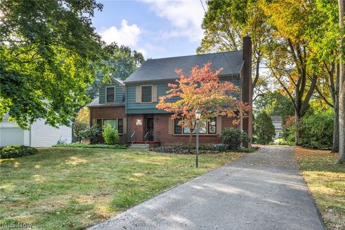 232 Edna St, Poland, OH, 44514-3703 | Card Image
