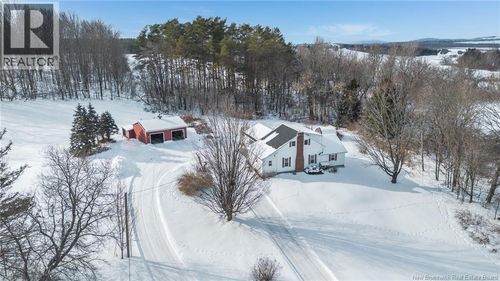 124 Riverview Dr, Florenceville Bristol, NB, E7L3M3 | Card Image