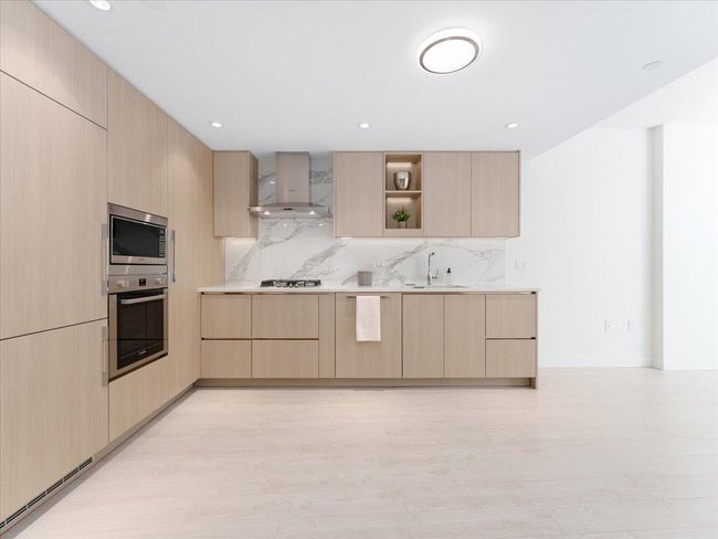 1187 - 8671 Hazelbridge Way, Condo with 1 bedrooms, 1 bathrooms and 1 parking in Richmond BC | Image 6
