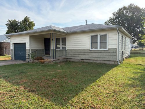 40 Payne St, Pryor, OK, 74361-6417 | Card Image