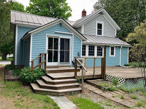 482 Clarendon Avenue, West Rutland, VT, 05777 | Card Image