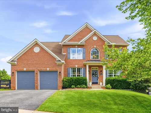 2258 W Greenleaf Dr, FREDERICK, MD, 21702-2625 | Card Image
