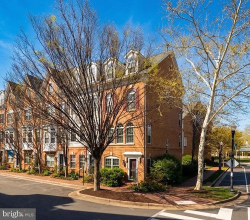 5051 Kilburn St, ALEXANDRIA, VA, 22304-7771 | Card Image