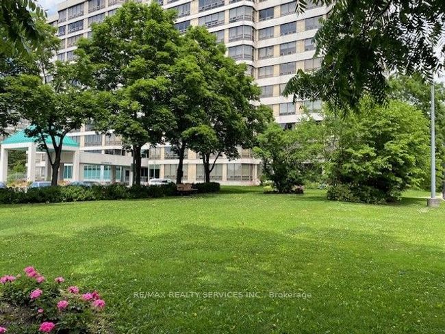 902 - 330 Mill St S, Condo with 3 bedrooms, 2 bathrooms and null parking in Brampton ON | Image 48