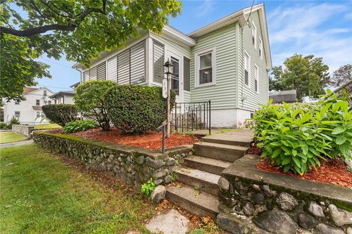 176 Burgess Ave, East Providence, RI, 02914-5240 | Card Image
