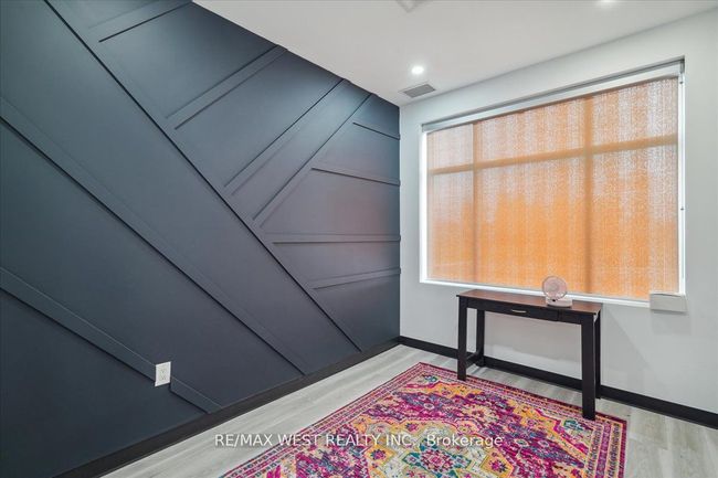 541 Cityview Blvd, Home with 0 bedrooms, 2 bathrooms and null parking in Vaughan ON | Image 11